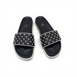 Valentino Garavani Rockstud Black White Leather Pool Slide Sandal Size 38.5 8.5